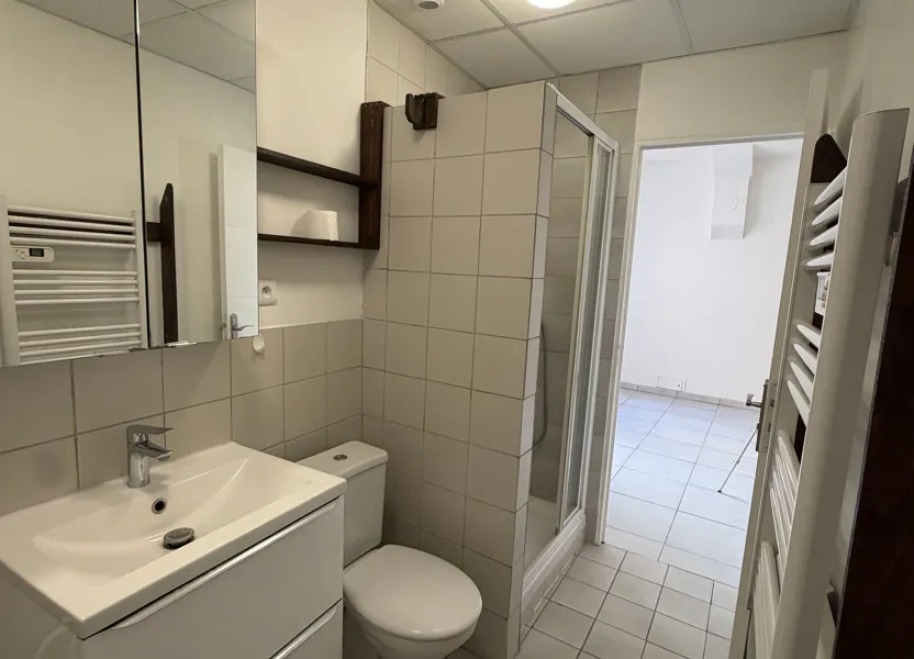 Flat Rue Pierre Fourel in Saint-Genis-Laval