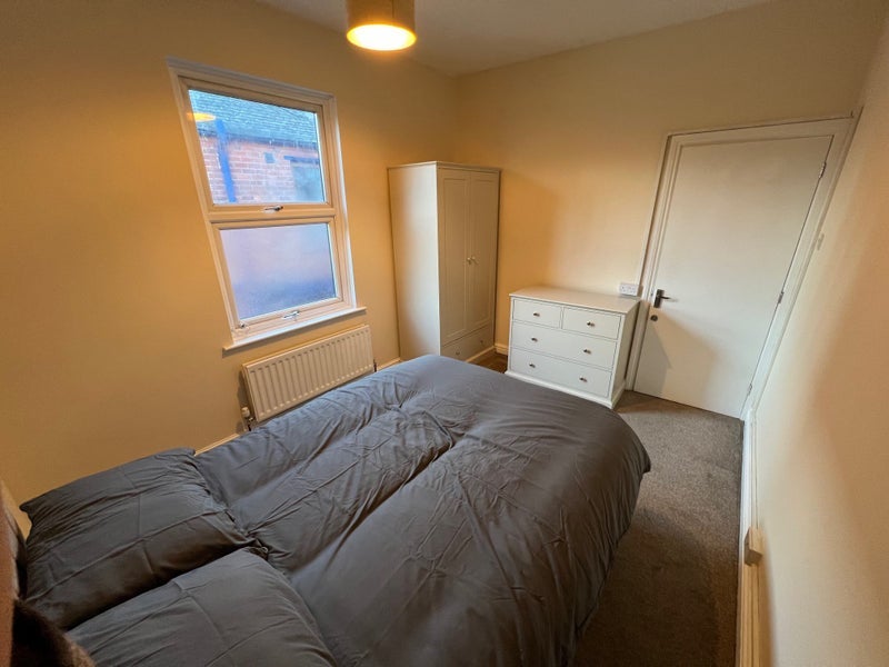 Room Sydney Road in Sandwell