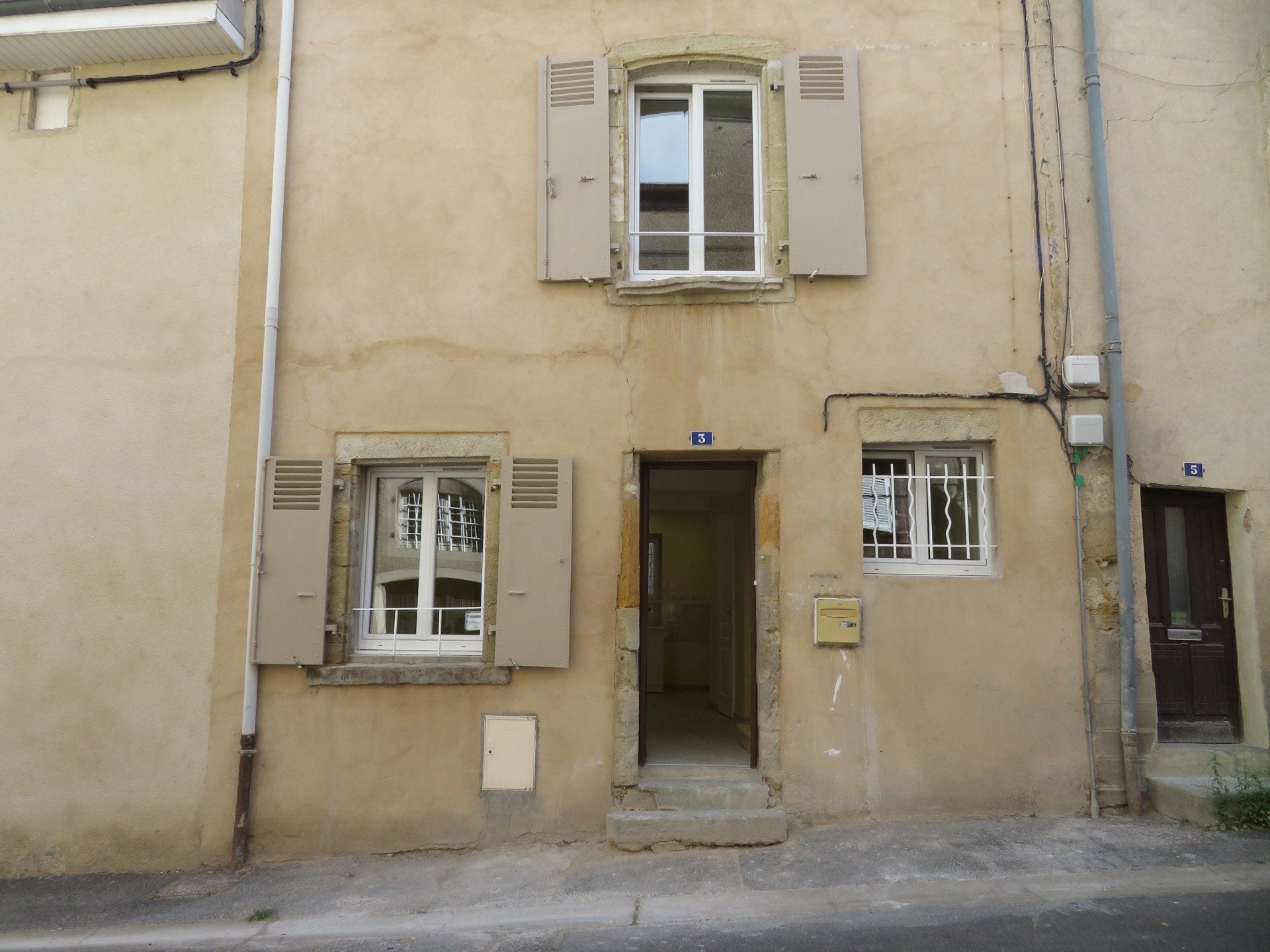 Maison Impasse de la Culture à Égliseneuve-près-Billom