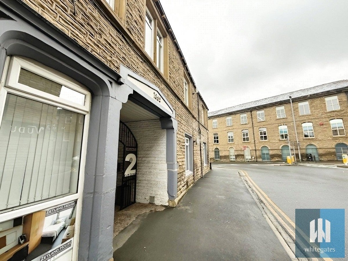 Room Firth Street in Kirklees