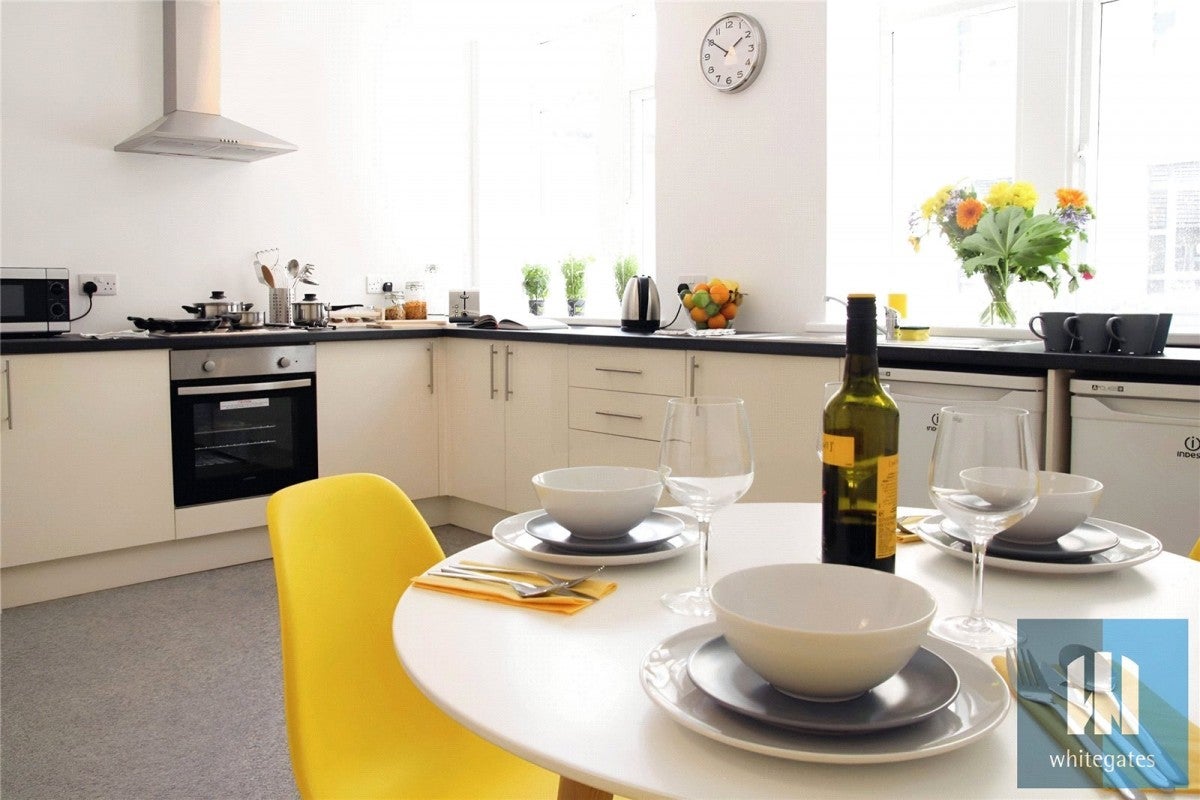 Room Firth Street in Kirklees