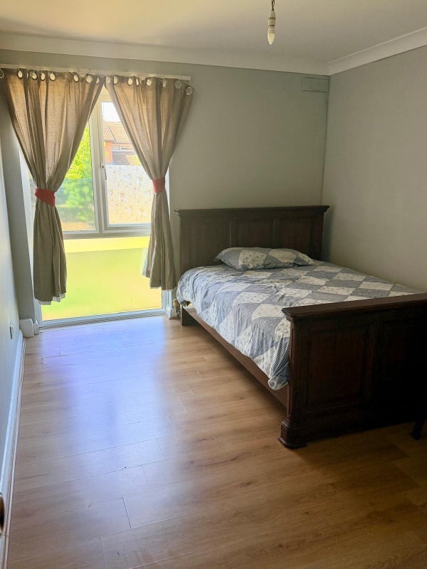 Room Langton Way in Greater London