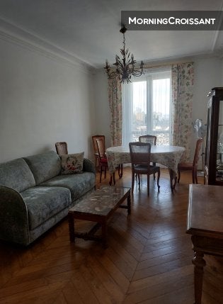 Appartement Boulevard de la Chapelle à Paris