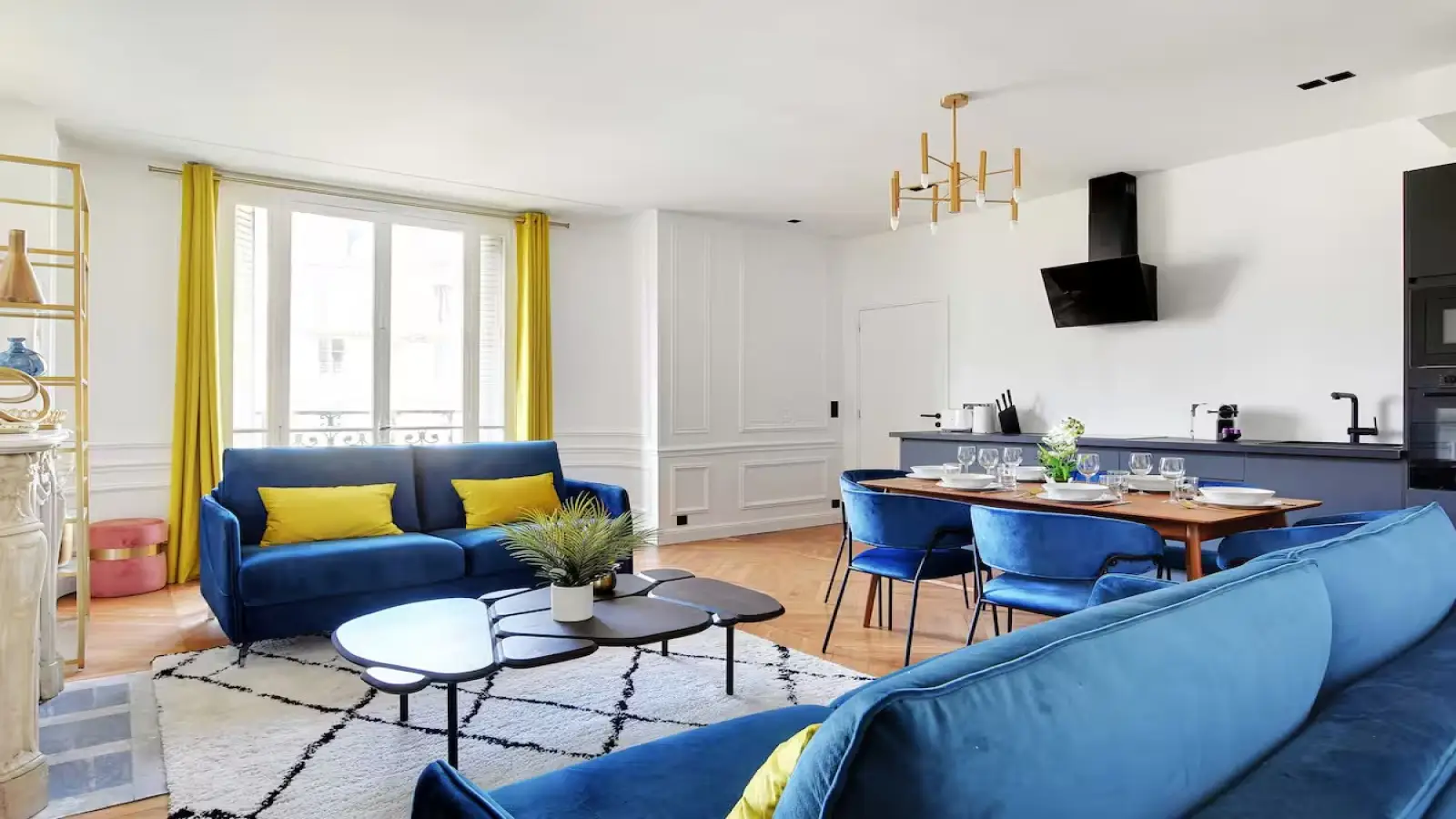 Appartement Rue de Lyon à Paris