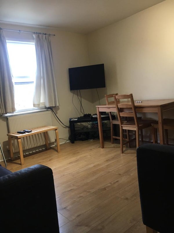 Room Studland Street in Greater London