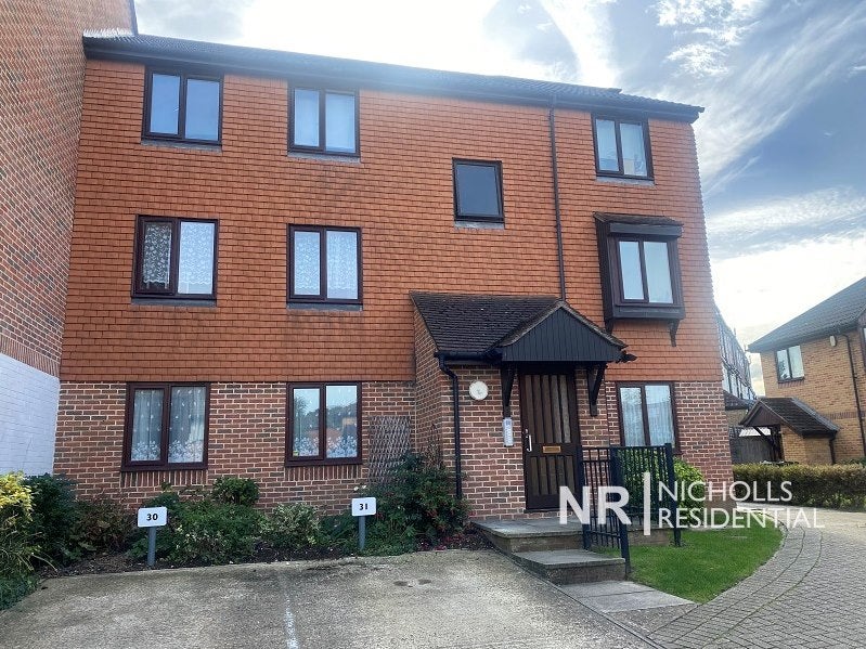 Flat Chelsea Gardens in Greater London