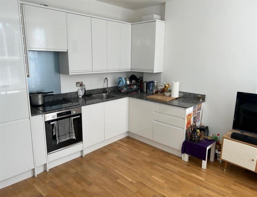 Flat Mauldeth Road in Manchester