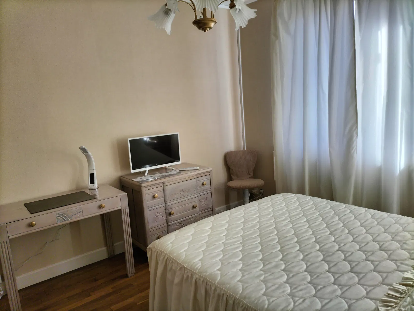 Chambre Sentier des Incurables à Issoudun