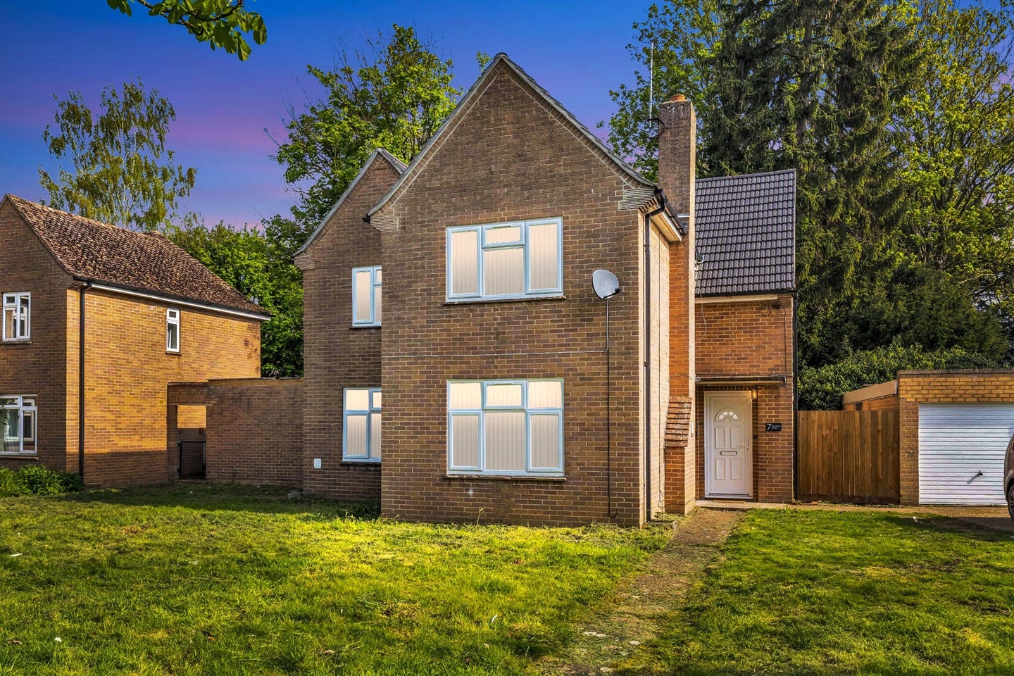 House Sandwich Road in Huntingdonshire
