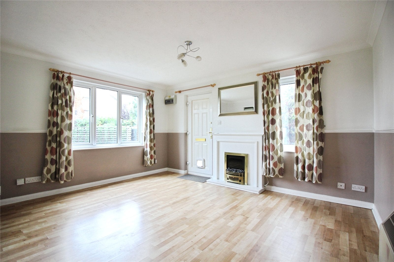 House Camden Place in Holybrook