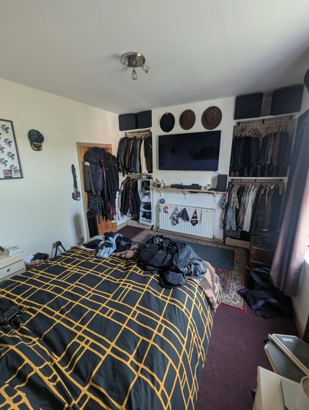 Room Beechwood Crescent in Leeds