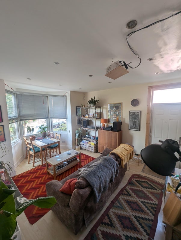 Room Beechwood Crescent in Leeds