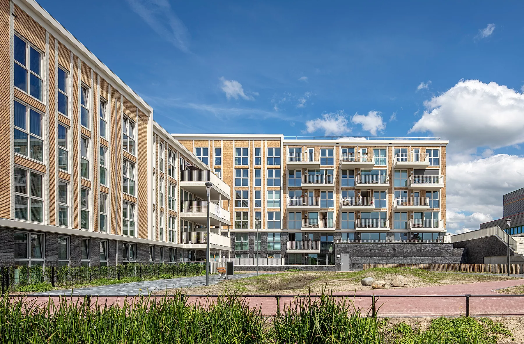 Flat Van Rijtstraat in Rijswijk