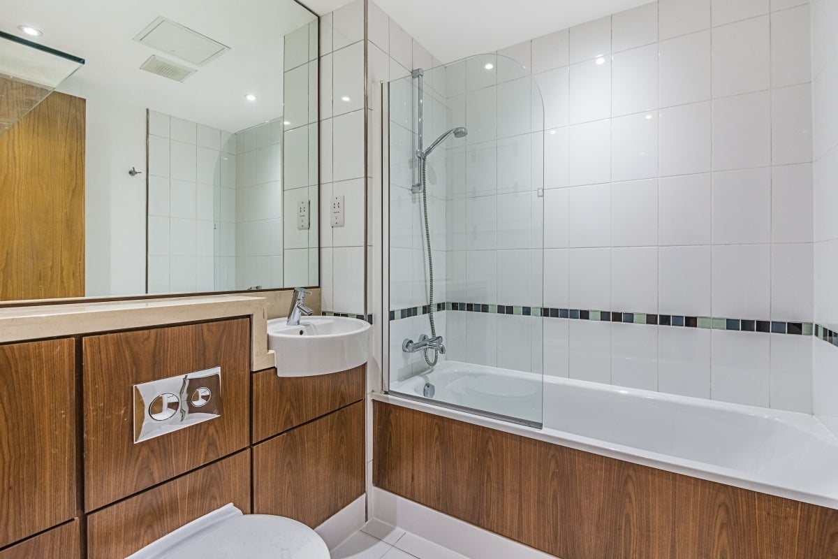 Flat Fulham Road in Greater London