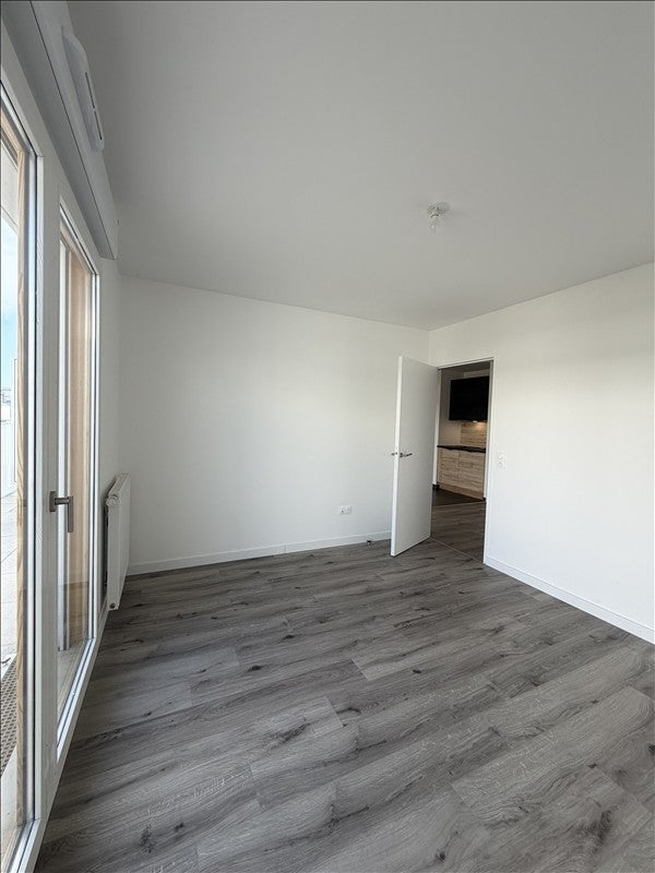 Appartement Rue du Maréchal Jean de Lattre de Tassigny à Saint-Cyr-l'École