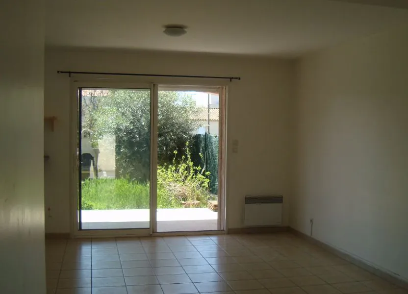 House Rue de la Camargue in Lunel