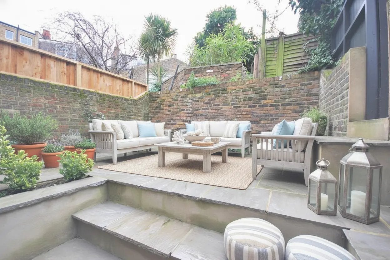 Flat St. Peter's Terrace in Greater London