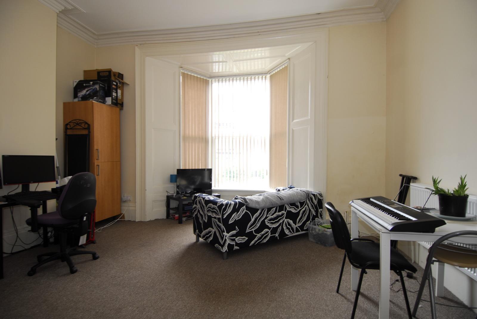 Flat Greenbank Road in Plymouth