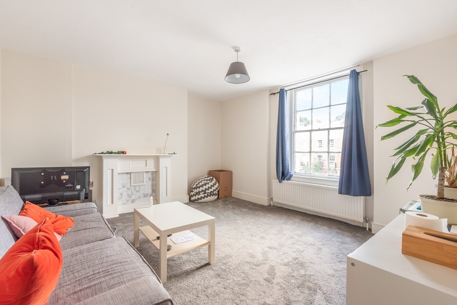 Flat Lausanne Road in Greater London