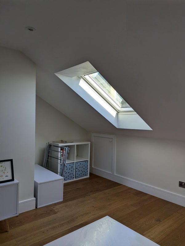 Room Seymour Road in Greater London