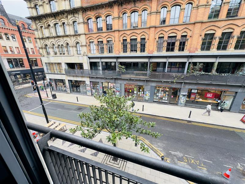 Flat Oldham Street in Manchester