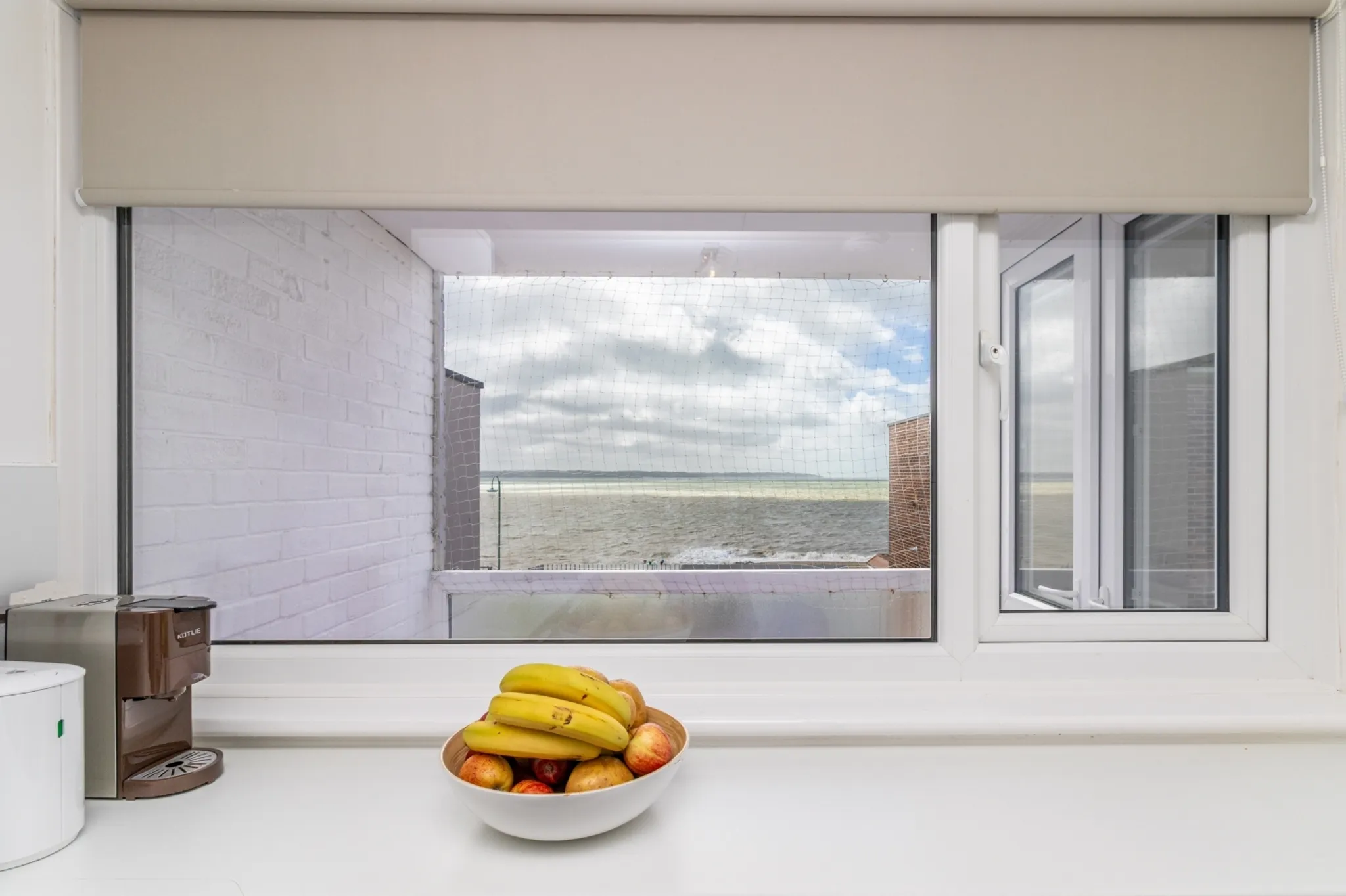 Flat Marine Parade East in Lee-on-the-Solent