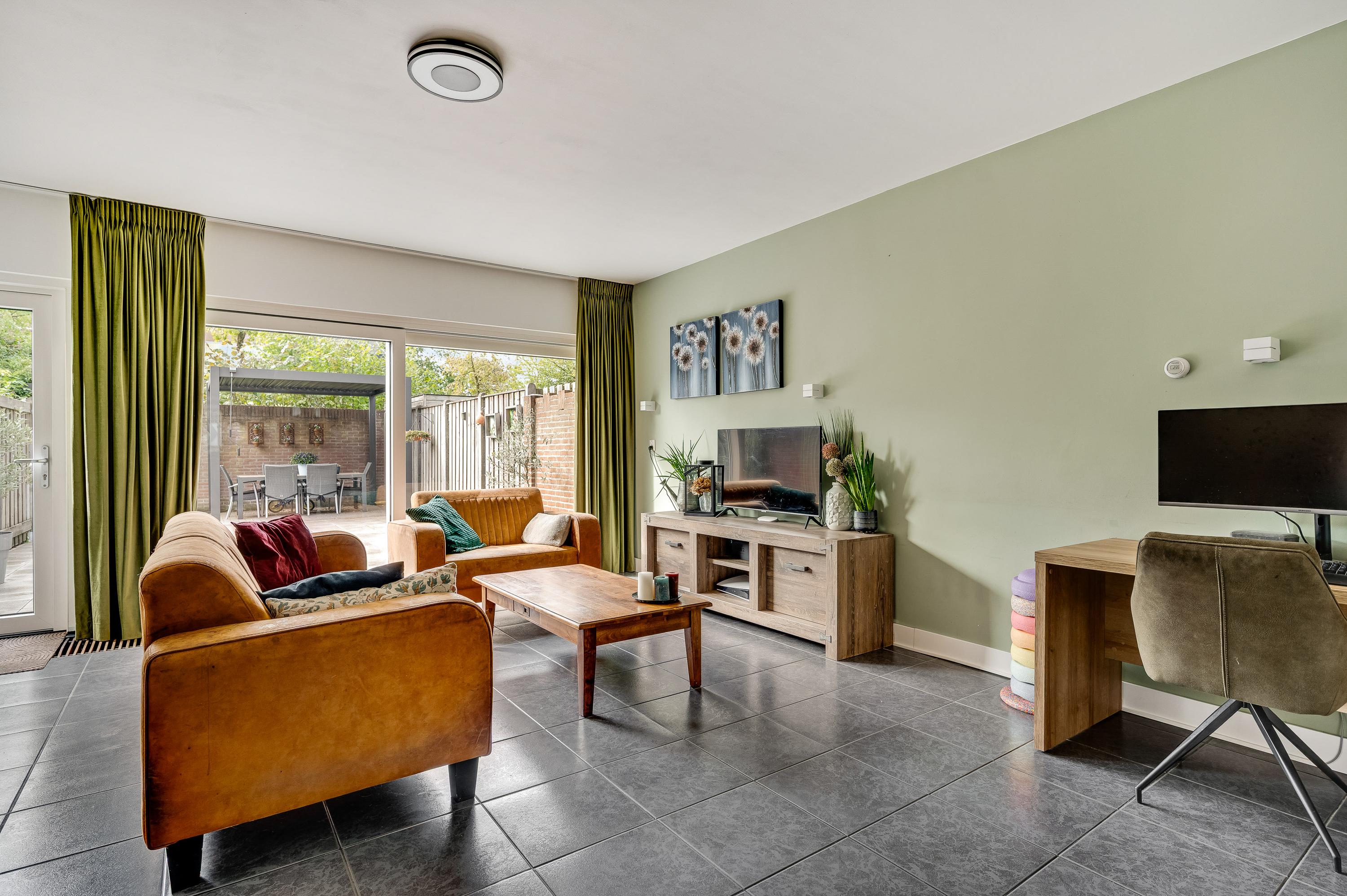 Tussenwoning te koop: Sint Jobstraat 7, Weert