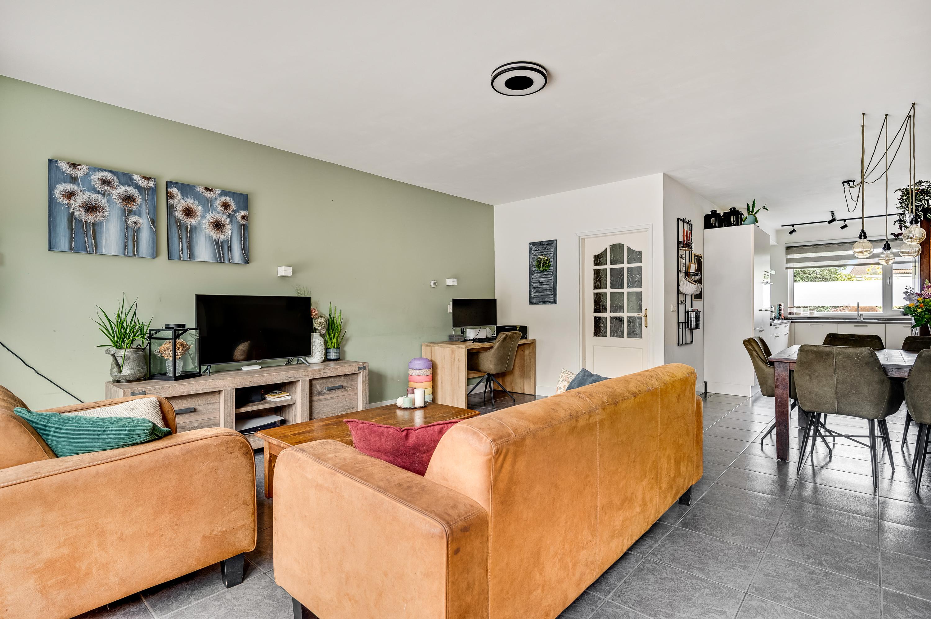 Tussenwoning te koop: Sint Jobstraat 7, Weert