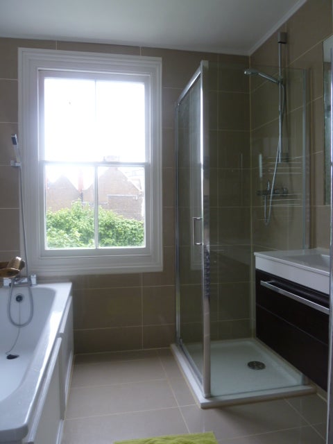Room Walham Grove in Greater London