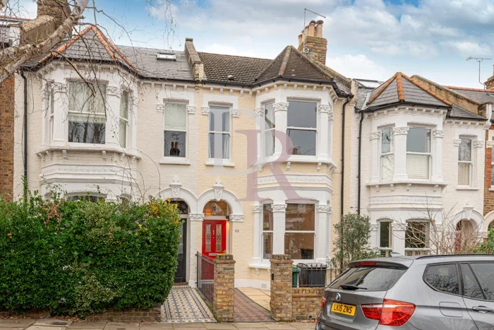 House Solent Road in Greater London