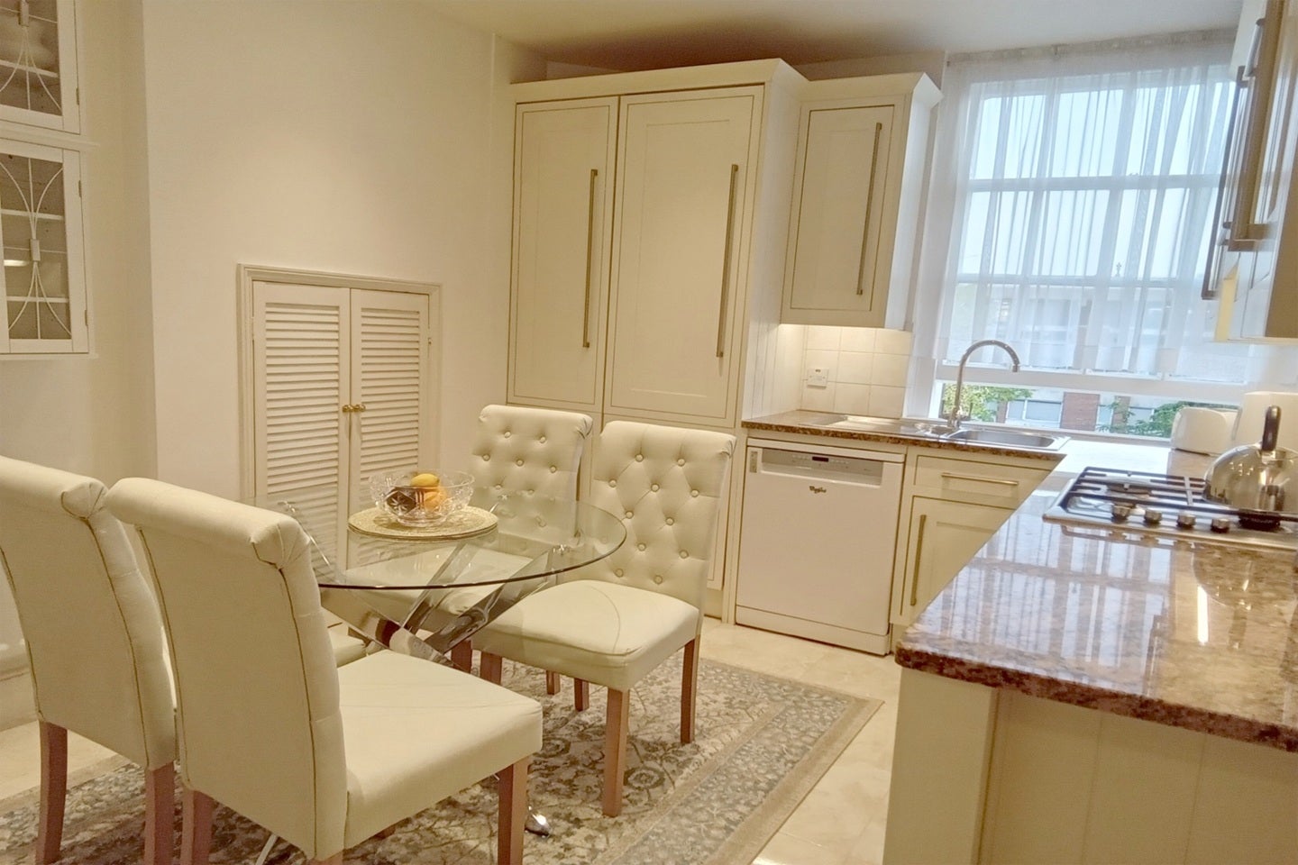 Room Maida Vale in City of Westminster