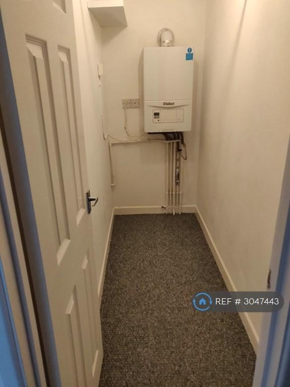 Flat St Matthews Court in Milton Keynes