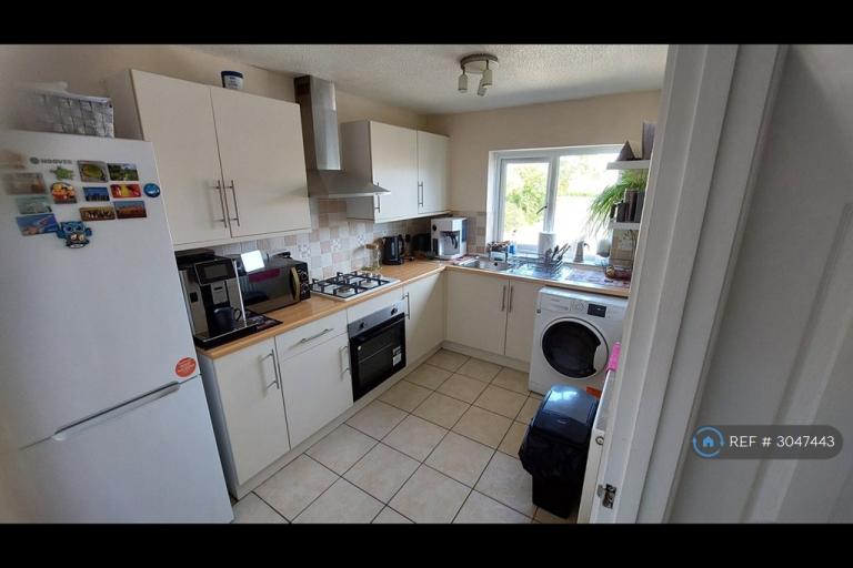Flat St Matthews Court in Milton Keynes