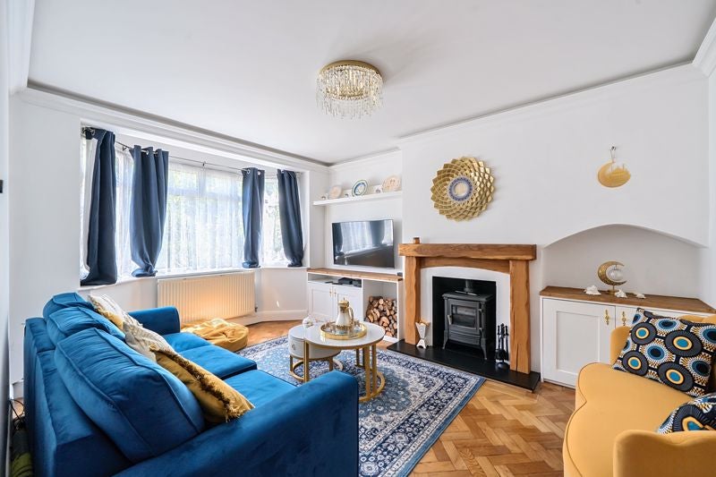 House Caterham Drive in Greater London