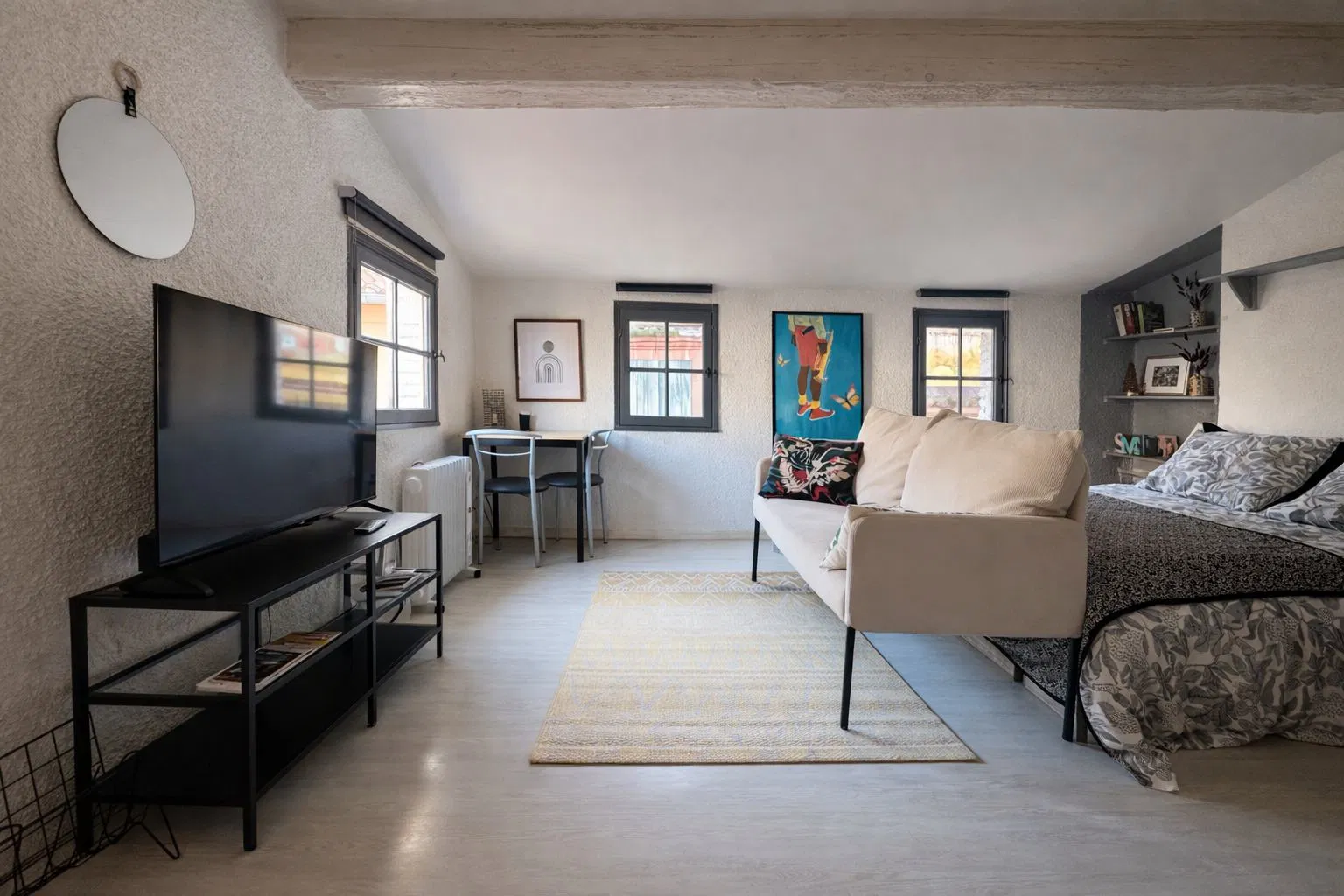 Flat Place Jean Jaurès in Perpignan