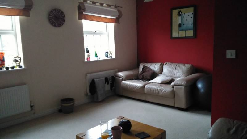 Room Stonechat Road in Rugby