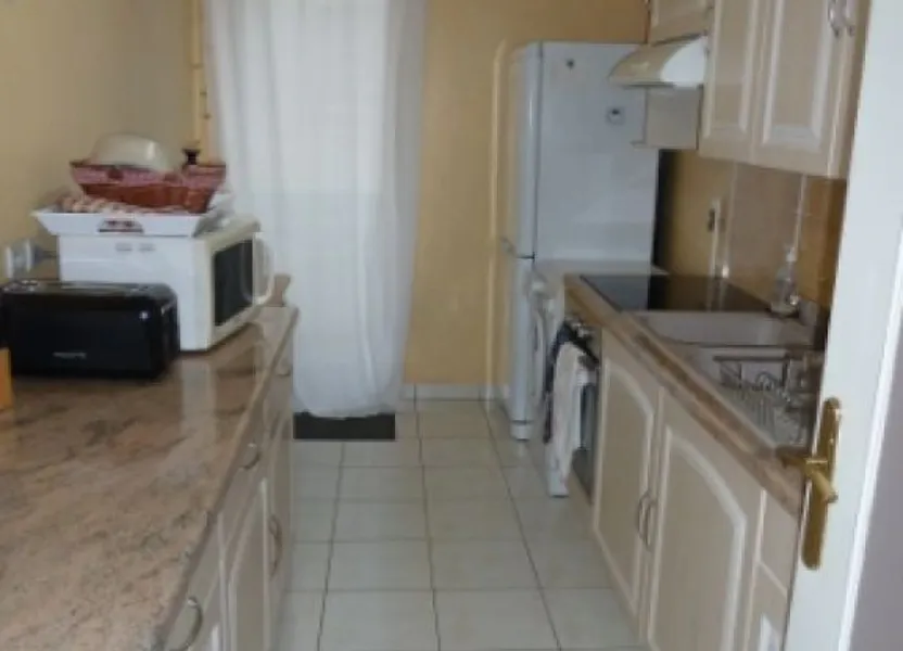 Flat Rue Ludwig van Beethoven in Vitry-sur-Seine