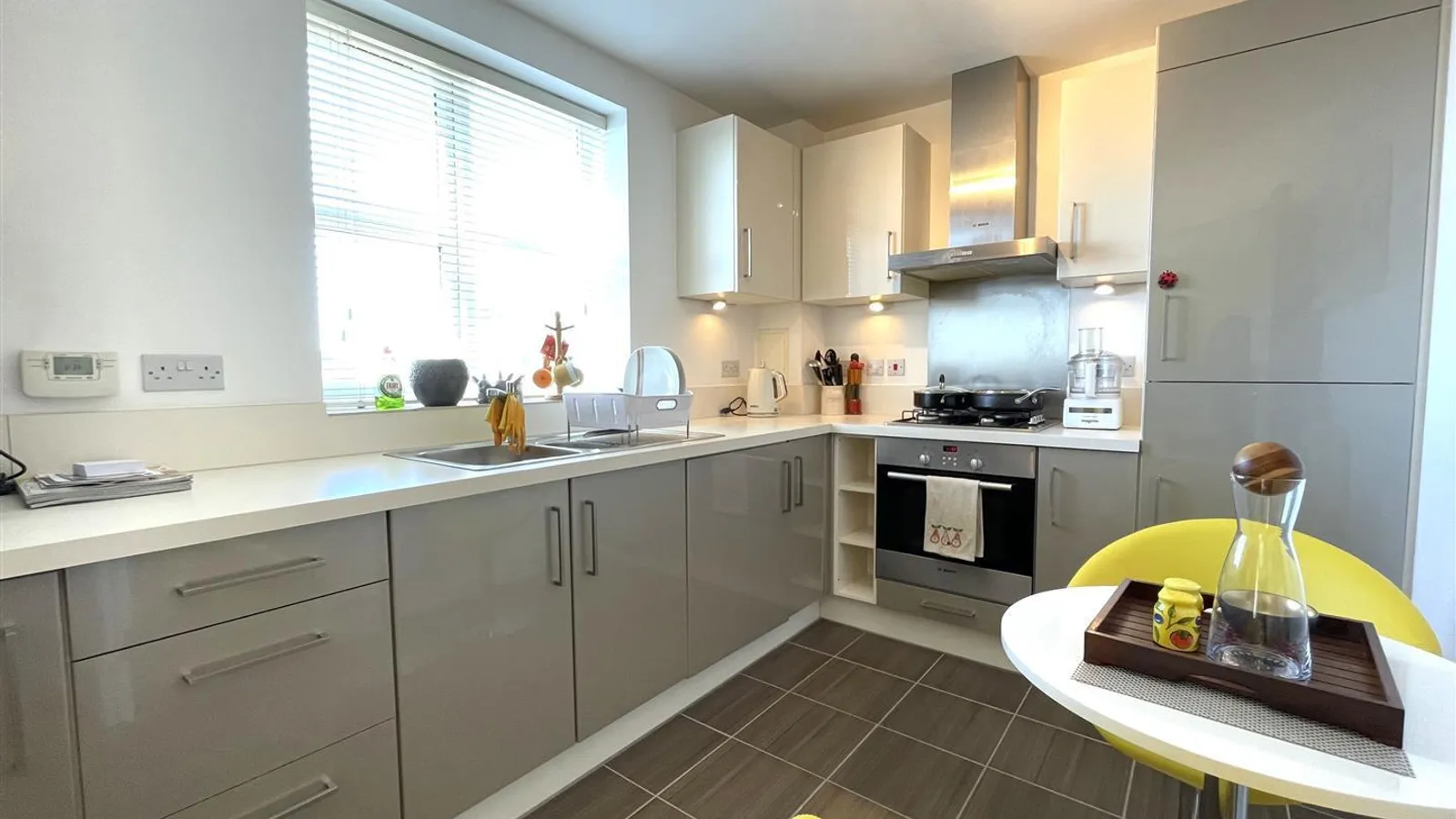 Flat Kenmare Close in Greater London