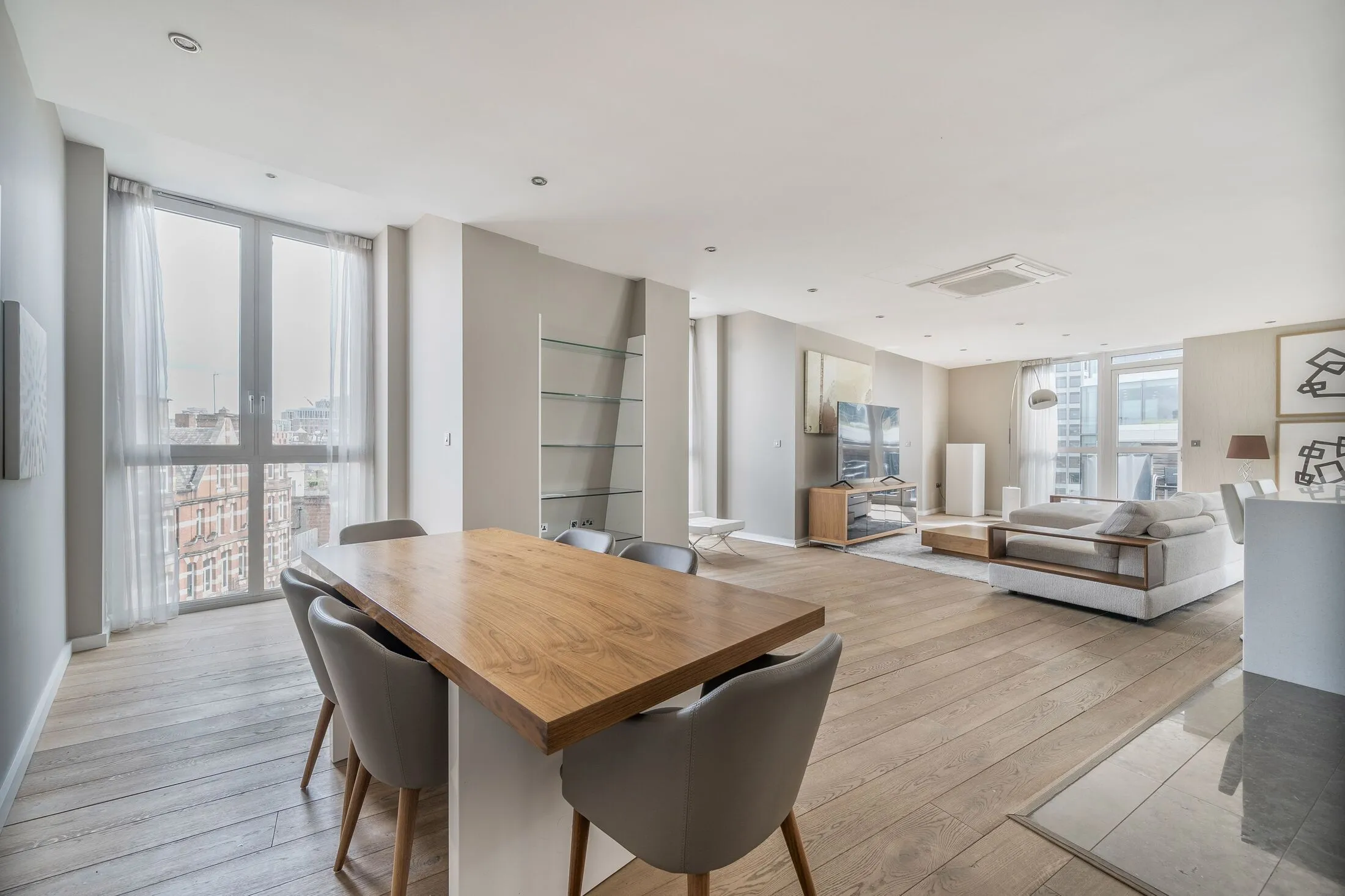 Flat Wilfred Street in City of Westminster