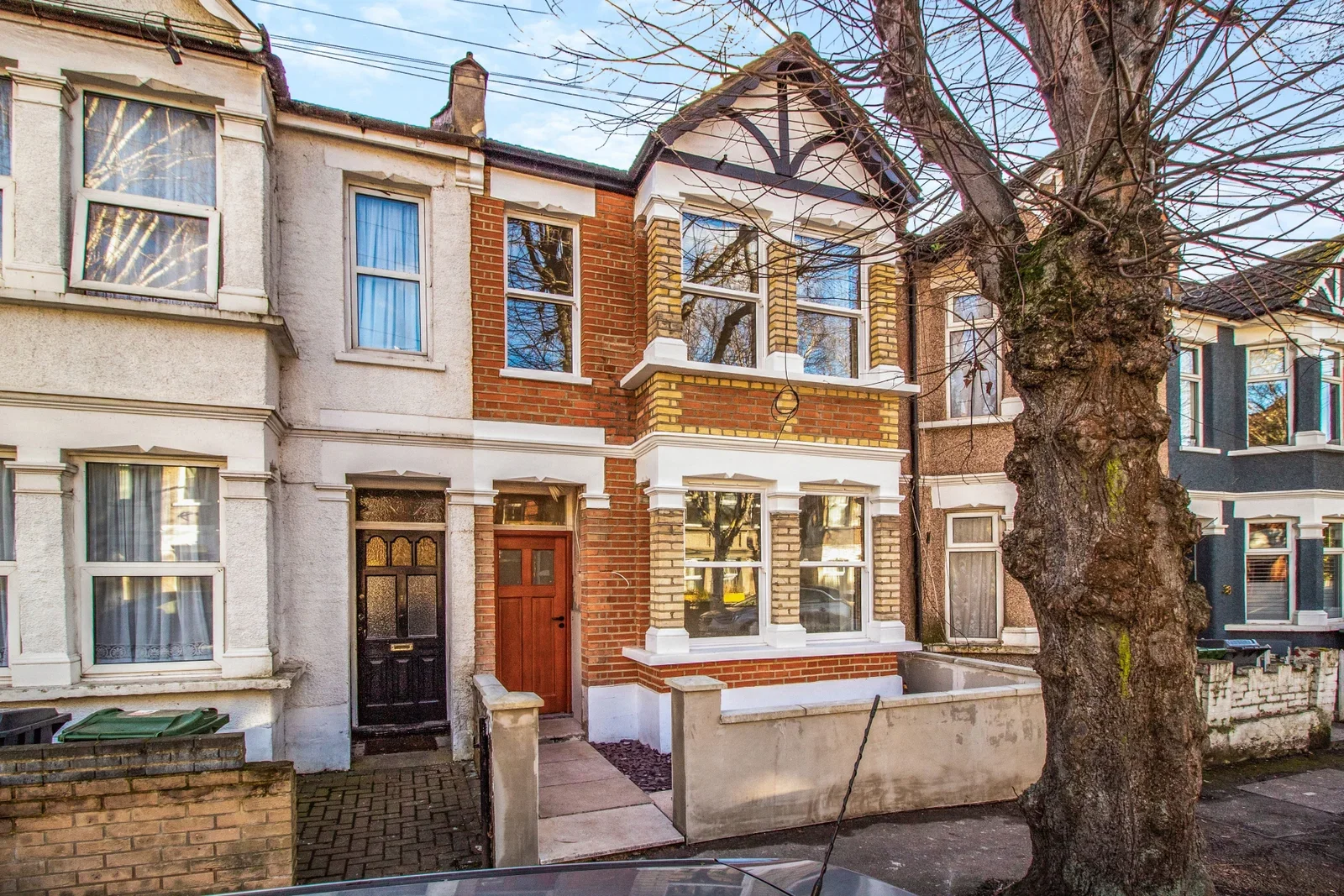 House Avon Road in Greater London
