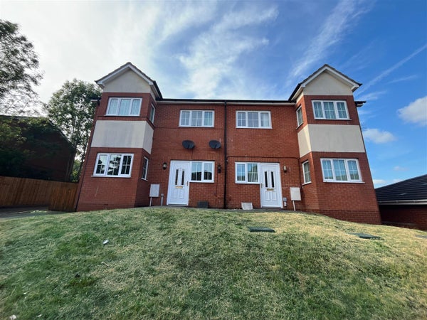 Flat Kings Close in Birmingham