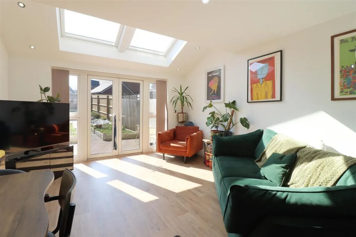 House Curbar Close in Mansfield