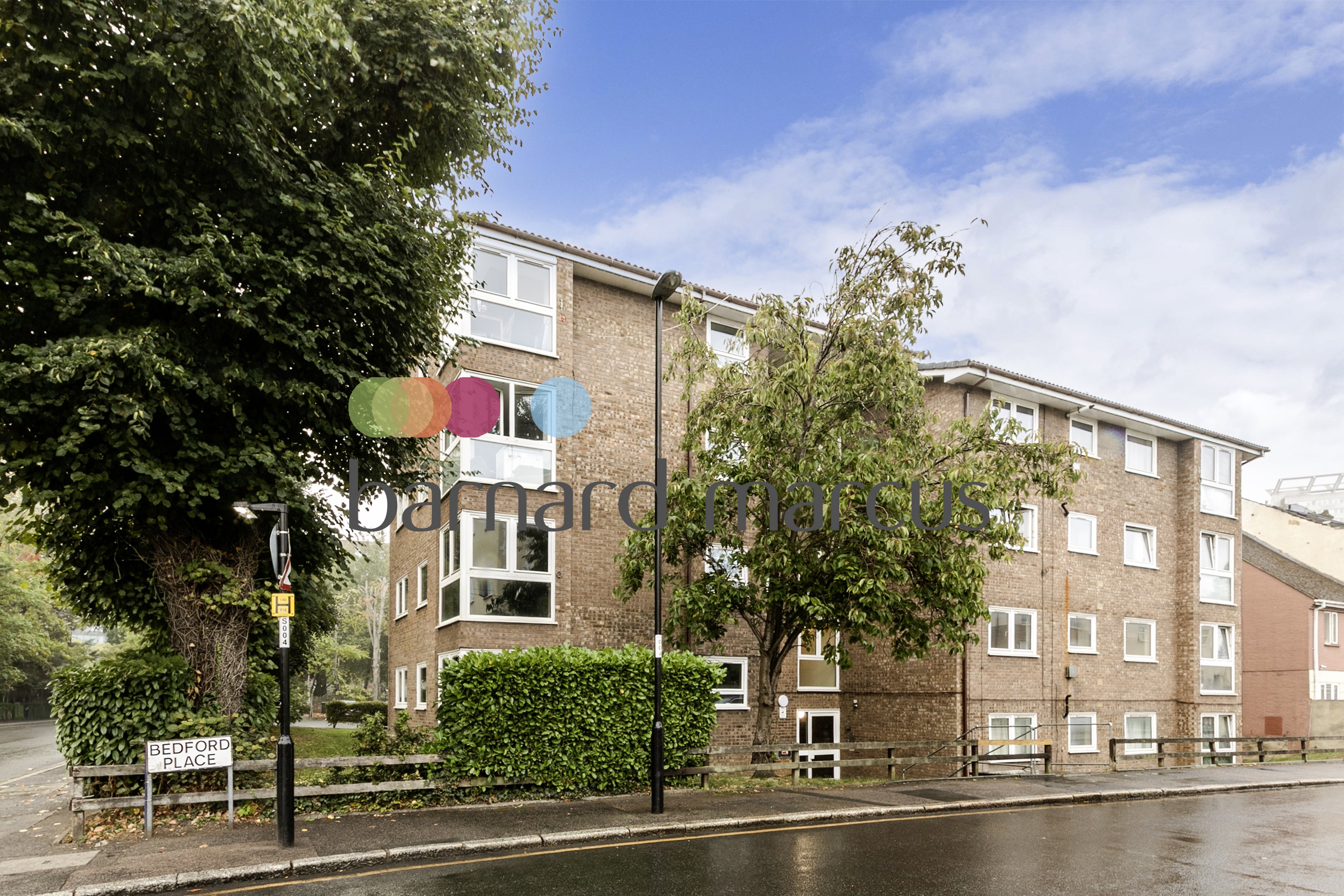 Flat Bedford Place in Greater London