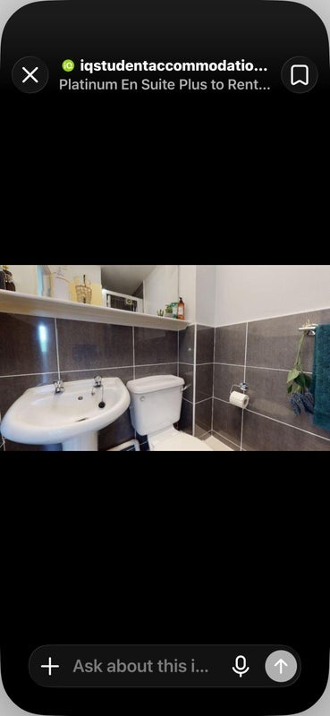 Room Hathersage Road in Manchester