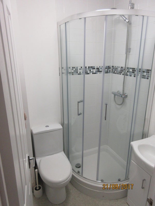 Room East Drive in Greater London