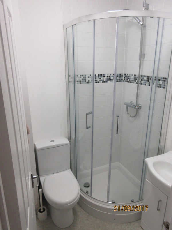 Room East Drive in Greater London