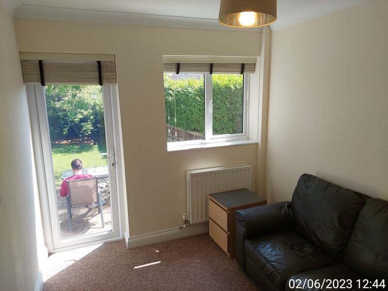 Room East Drive in Greater London