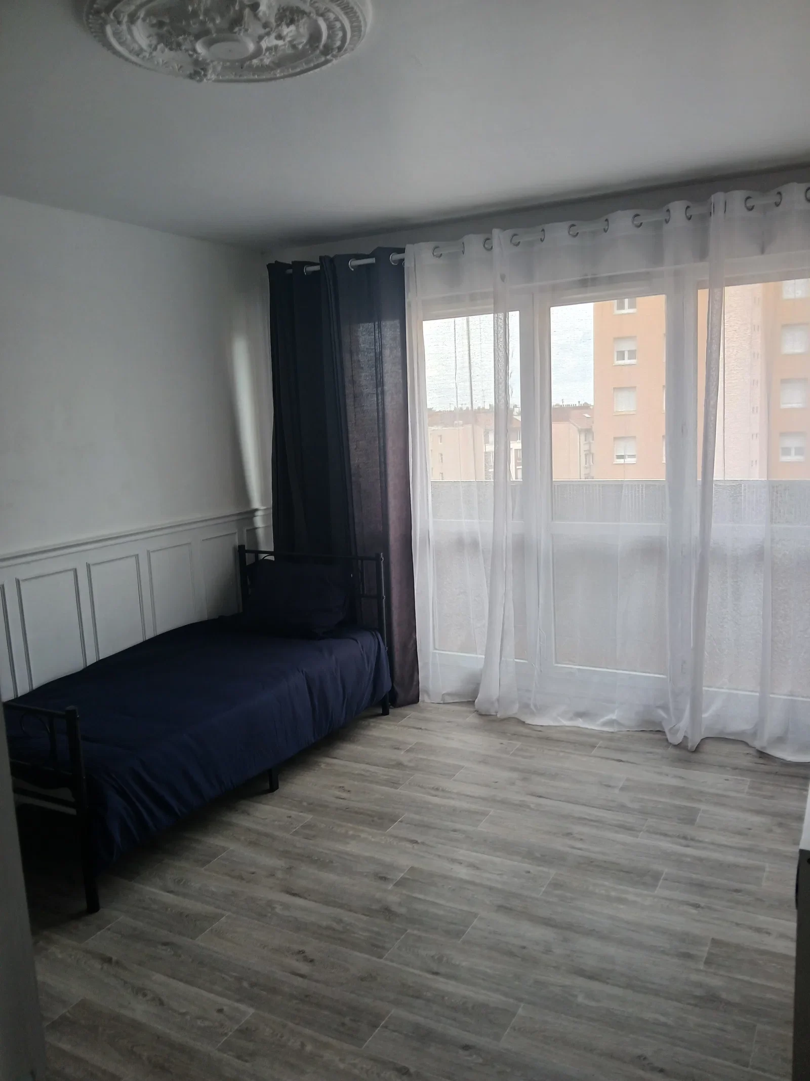 Chambre Cité Albert 1er à La Courneuve
