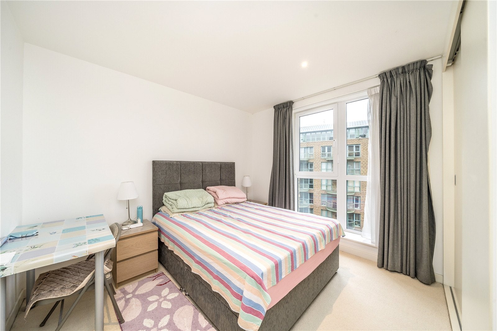 Flat Ottley Drive in Greater London