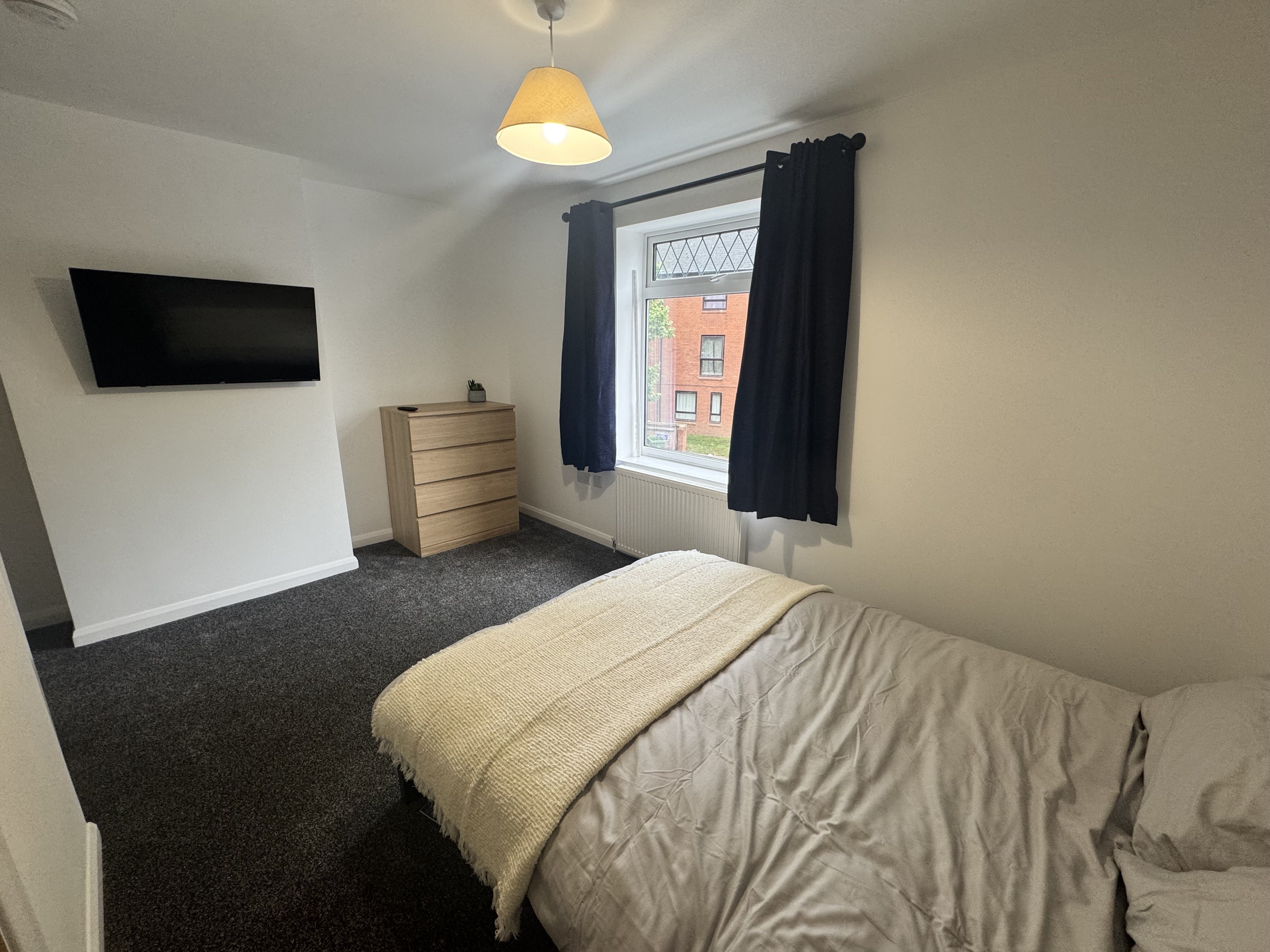 Room Corporation Street in Mansfield Woodhouse